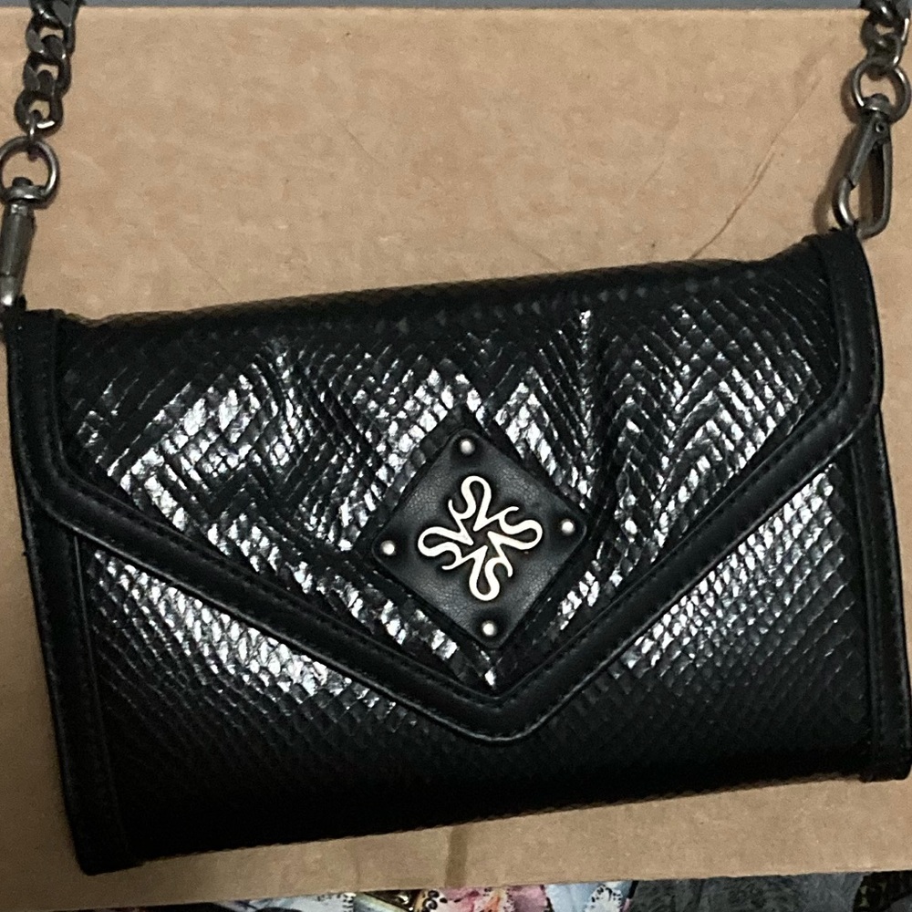 Simply Vera Wallet Crossbody